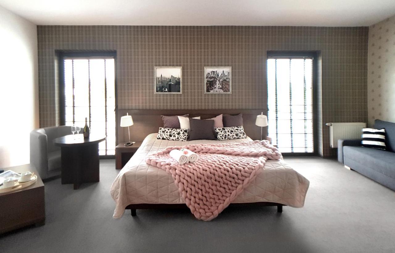 Hotel Willanova Lublin Bagian luar foto