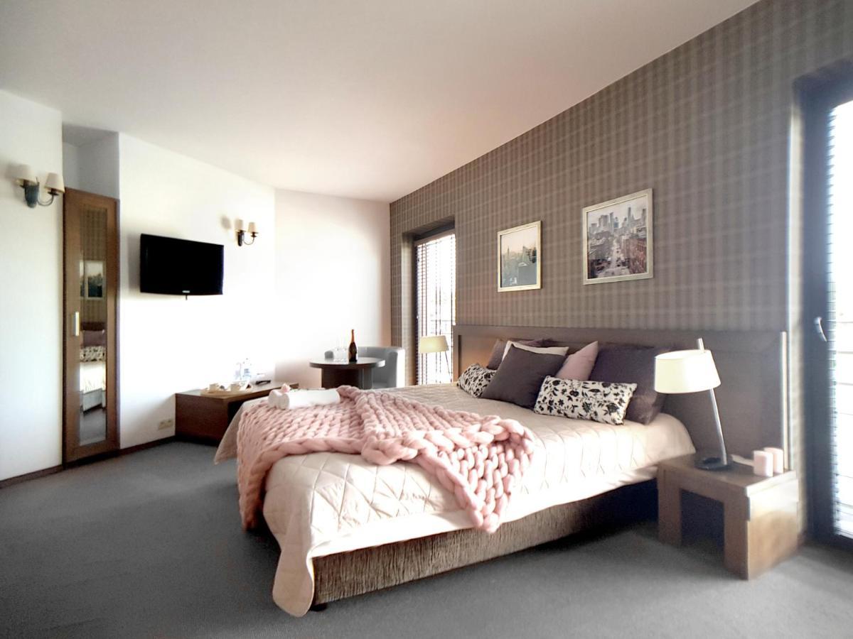 Hotel Willanova Lublin Bagian luar foto