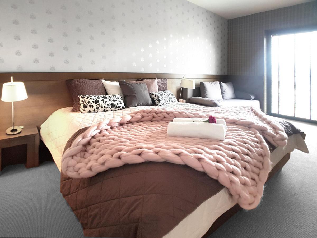 Hotel Willanova Lublin Bagian luar foto
