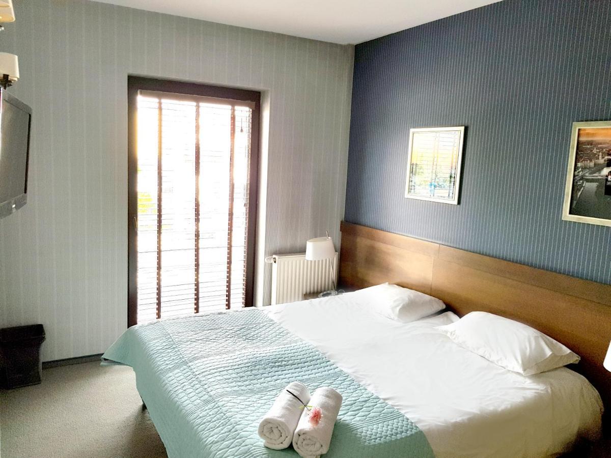 Hotel Willanova Lublin Bagian luar foto