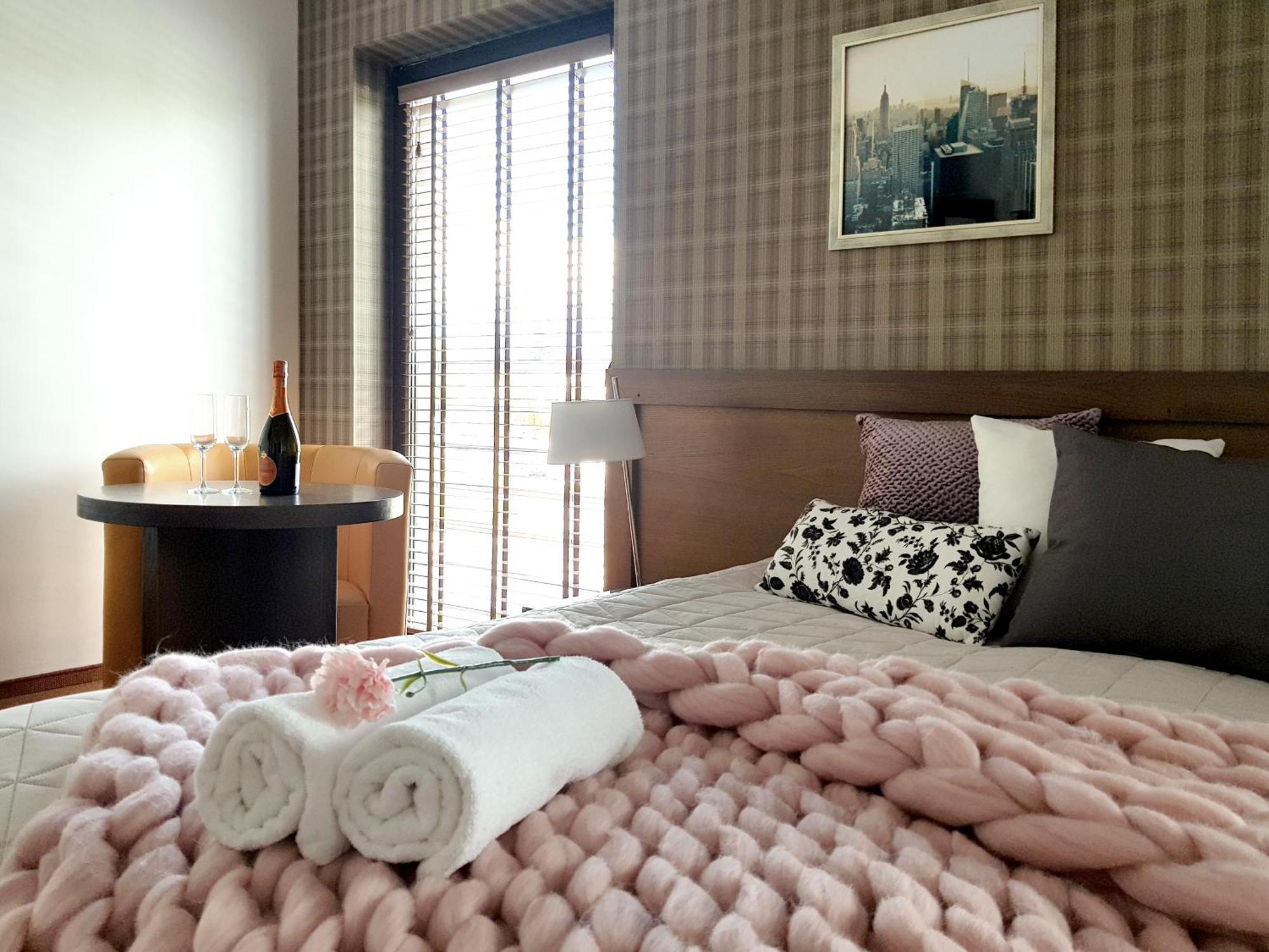 Hotel Willanova Lublin Bagian luar foto